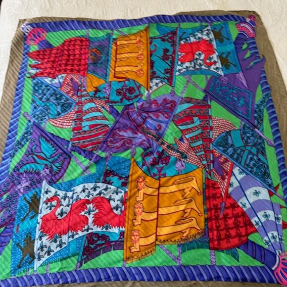 Hermes Scarf Carre 90 Silk Etendards et Bonnieres - Picture 1 of 4